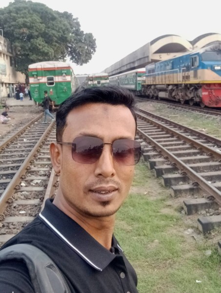 Alomgir Hossain, 38, Ely