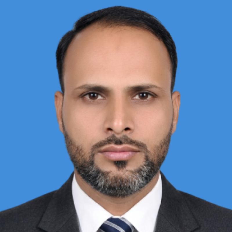 Nazmul hasan, 40, St Clair