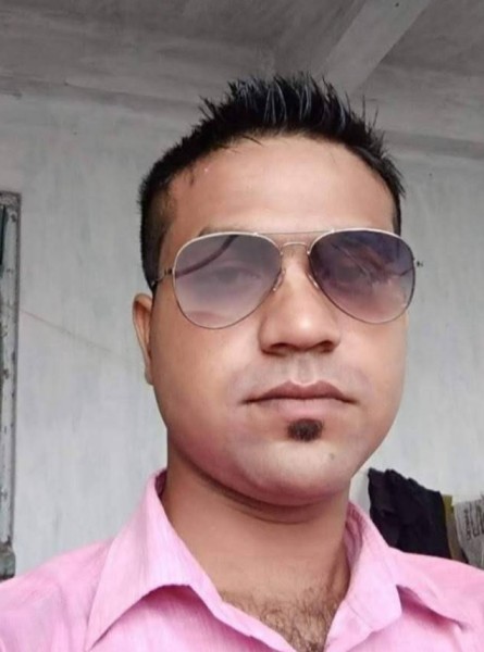 Anik, 36, Hempstead