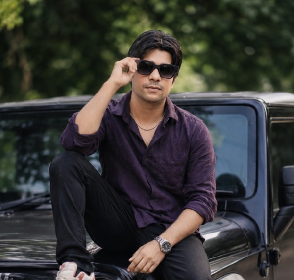 Kishor, 31, Seada