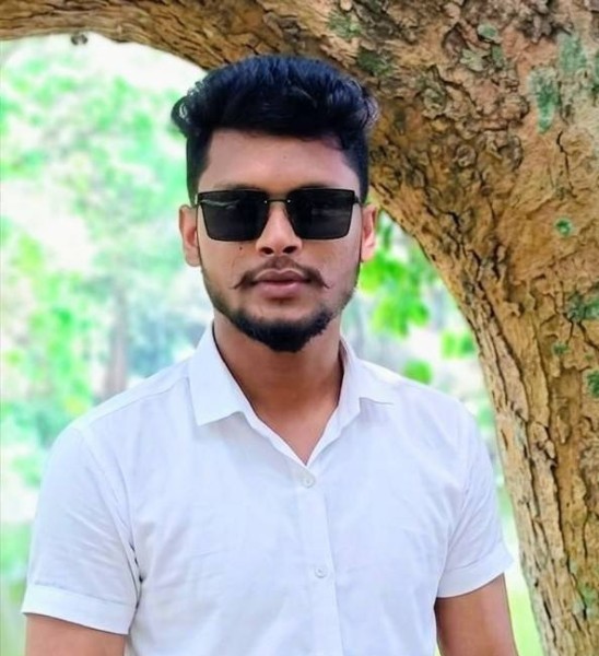 Rohan Raj, 25, romance
