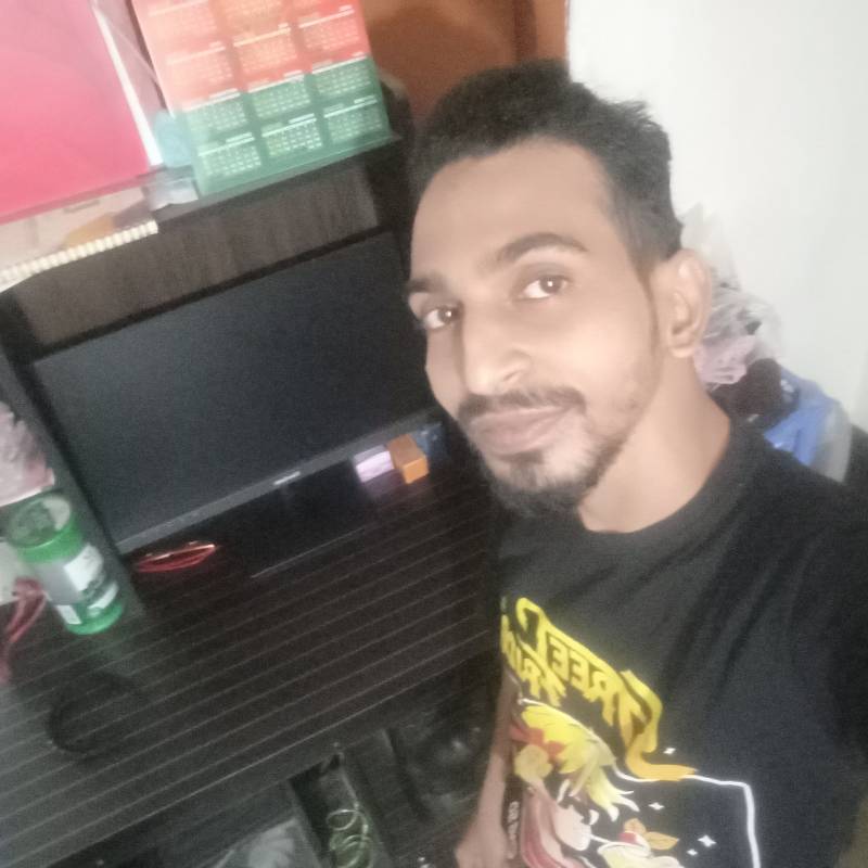 Md Parves Bhuiyan, 31, Philippines
