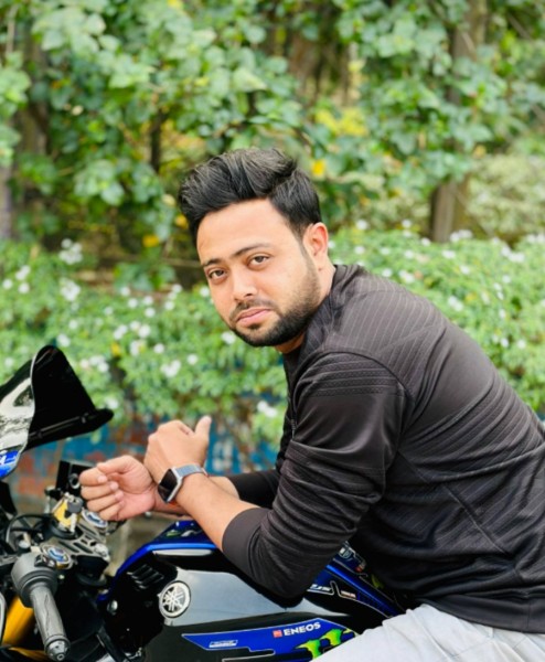 Jn, 30, Ozark