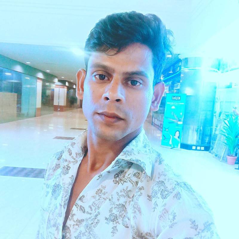 Shofik, 28