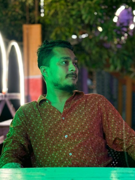Rashed, 31