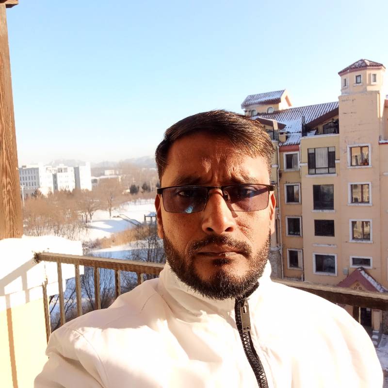 Said, 39, Seynod