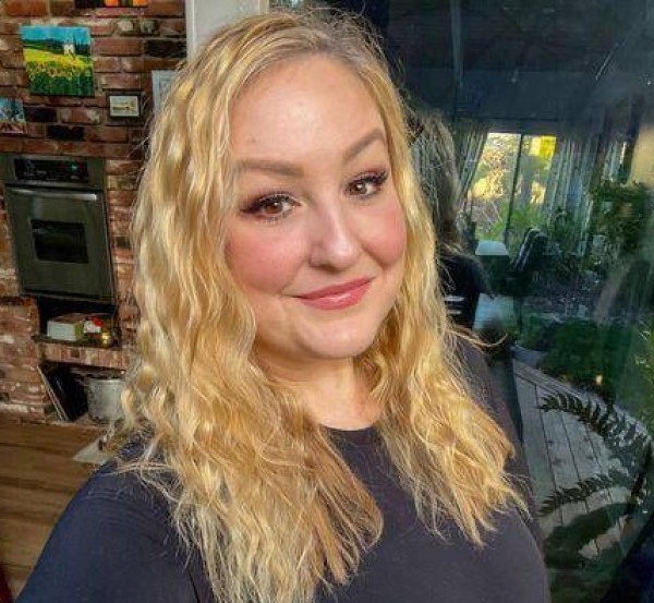 Ivana, 35, Peru