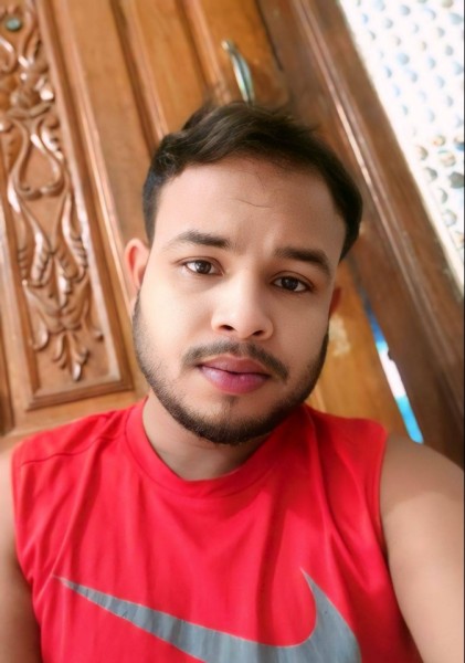 Torik, 27, Shambu