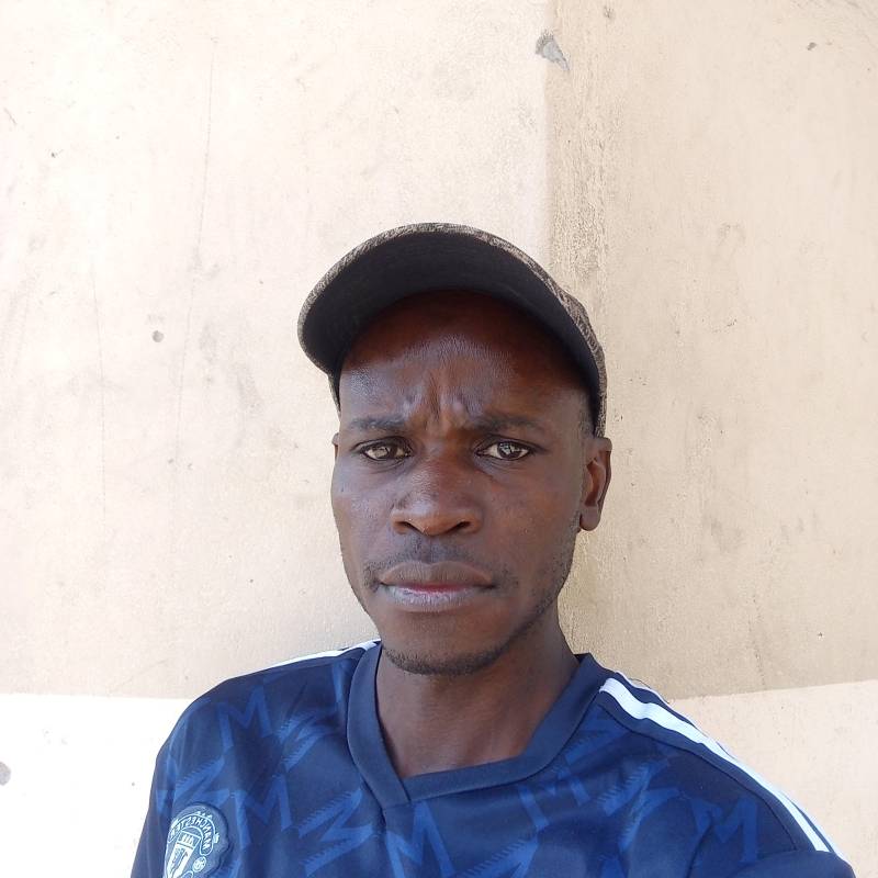 Ezekiel, 35, Dibulla