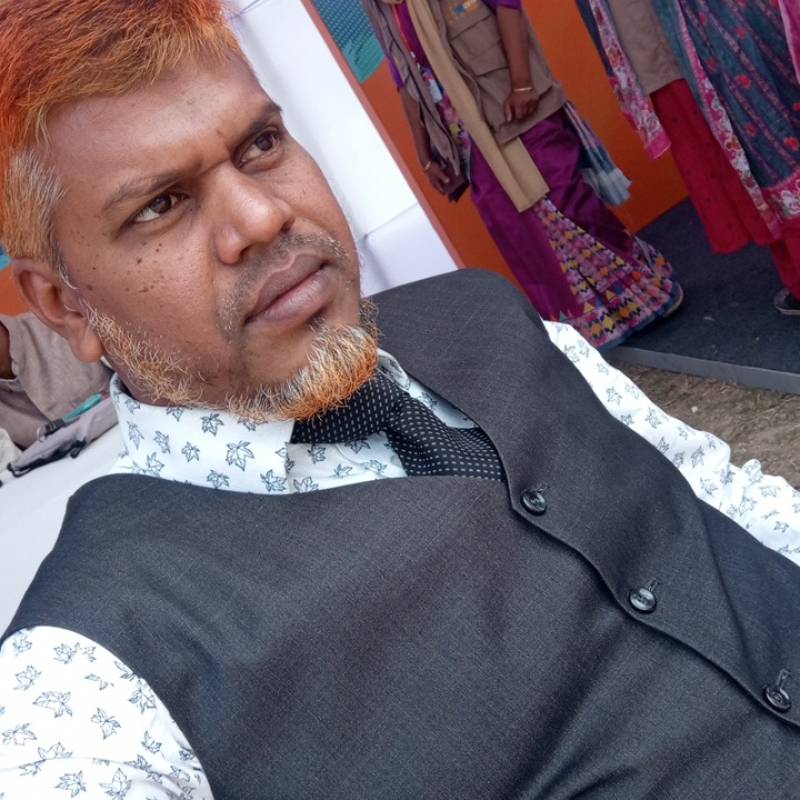 , MORTUZA, 40, Moroni