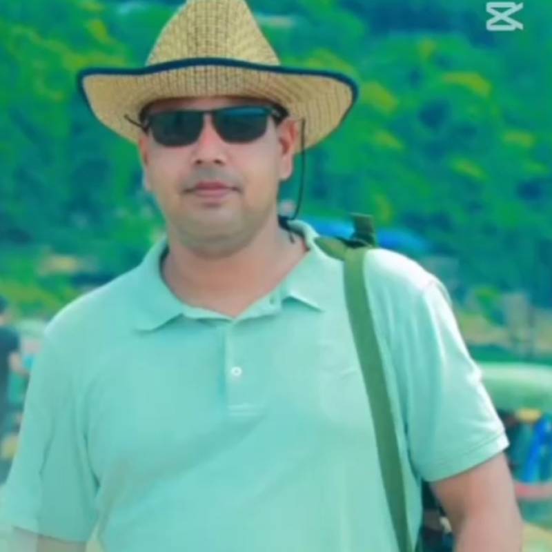 Arosh Khan, 30