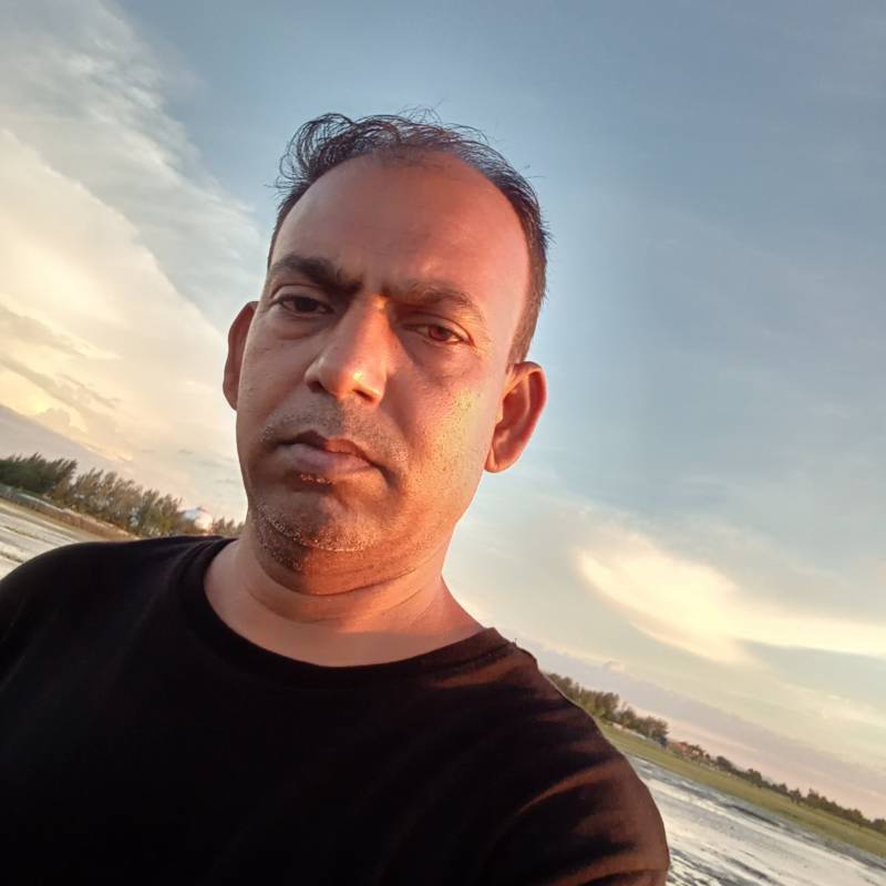 Md Tofazzal Hossain, 25, Schenefeld