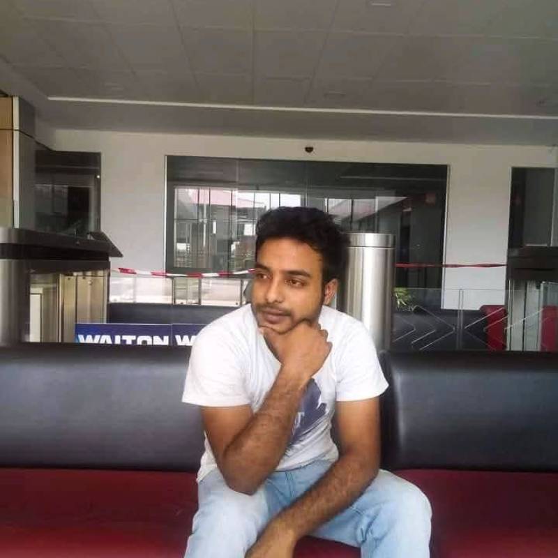 Razib, 30, Sahagn