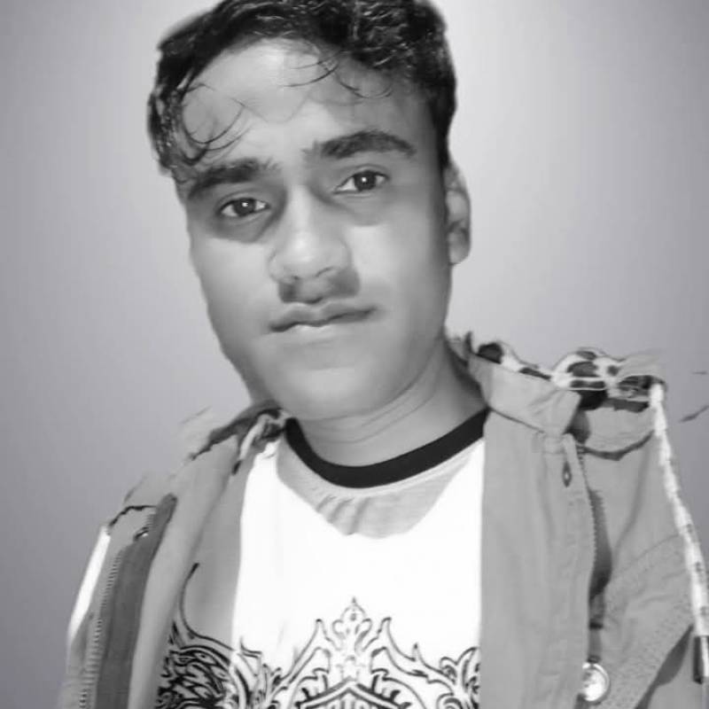 Akash, 31, Praha