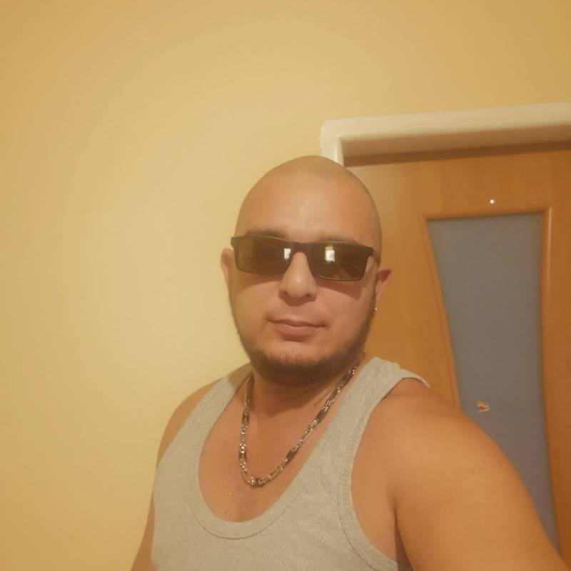 https://gofreedate.com dating Erikn in Slovakia