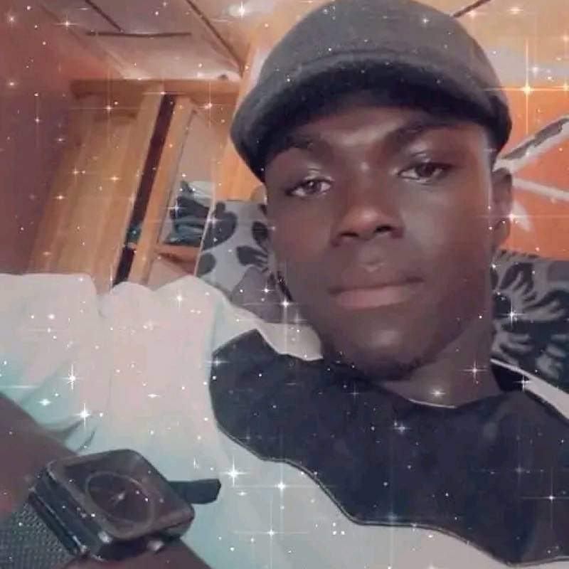 https://gofreedate.com dating Olivier in Senegal