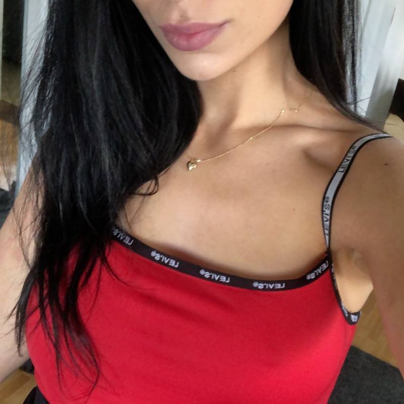 Rose Romaro