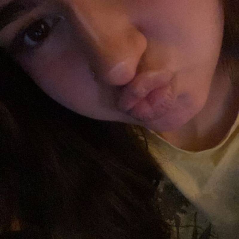 carolinalopez dating