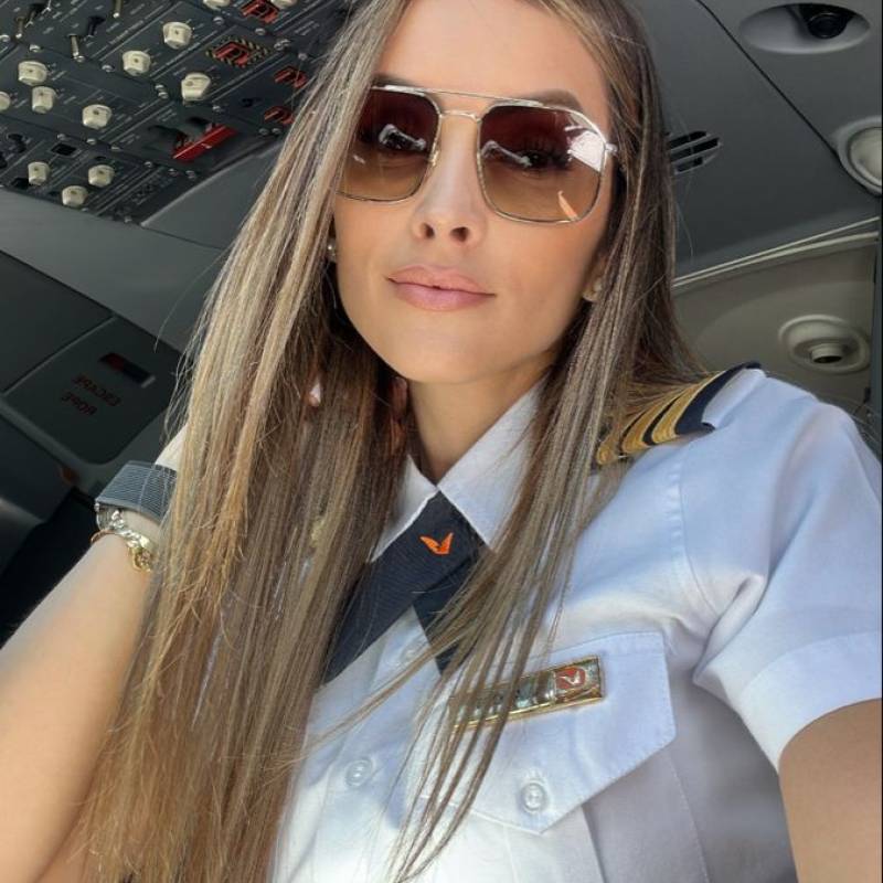 ElenaGeorge65597 dating