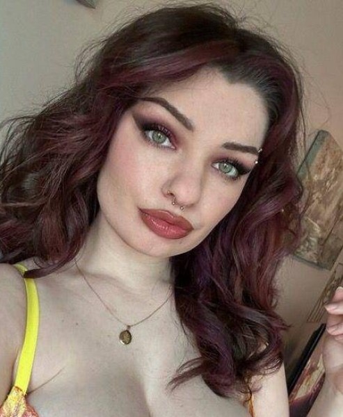 Mayalice52781 dating