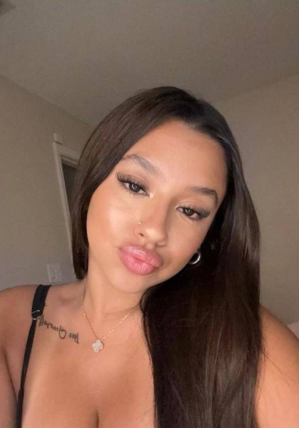 NastyQueen08162 dating