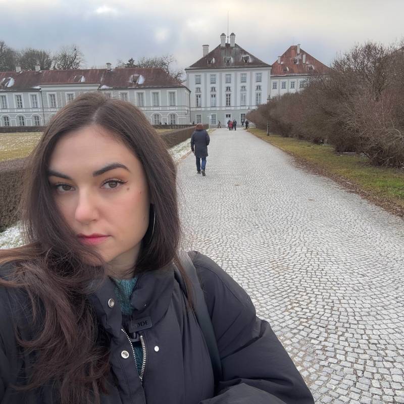 Nathalie15737 dating