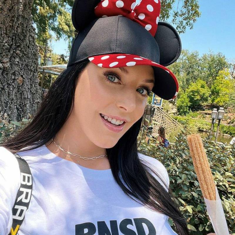 RaeBeatrice59515 dating