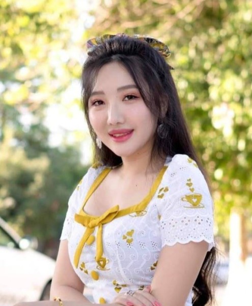 Julymoe59495 dating