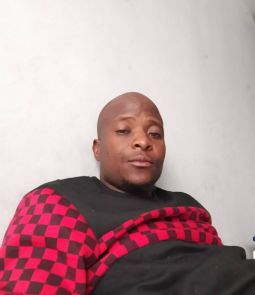 Kelvin83914 dating