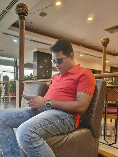 SUJAUL53475 dating