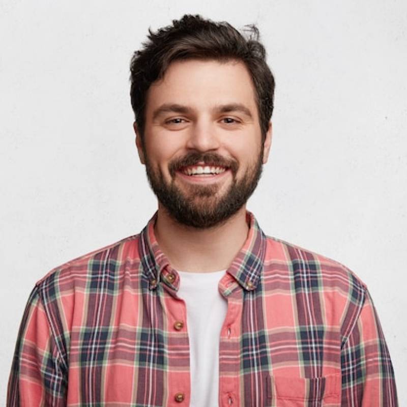 Jjhhin23510 dating