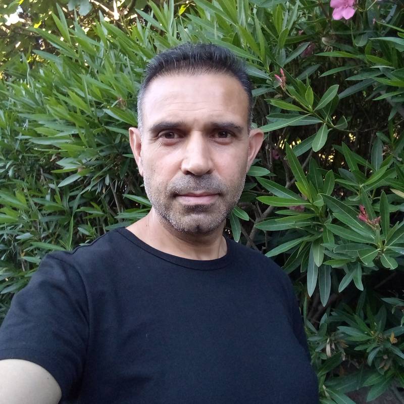 HAKAN40669 dating